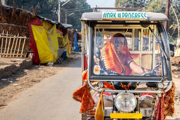 Mumbai's Auto Rickshaw Drivers Feel the Coronavirus Pinch